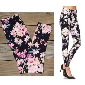 💕Floral Leggings OS New
